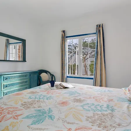 Vanil Blanco Apartamento Yaiza (Lanzarote)