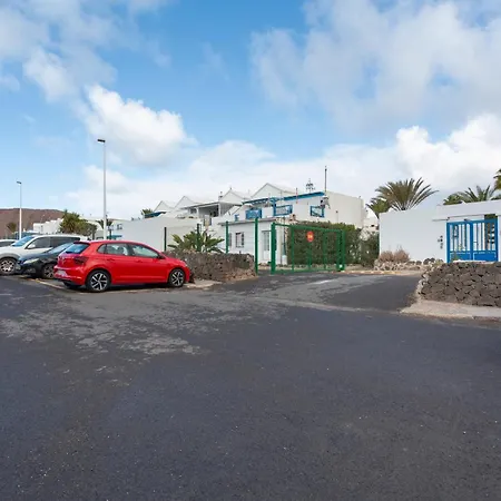 Vanil Blanco 雅伊萨